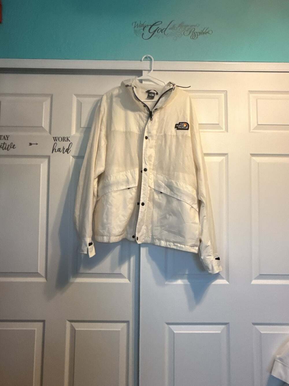 The North Face Outline Hooded Jacket Pride White Men's XL
New without tags